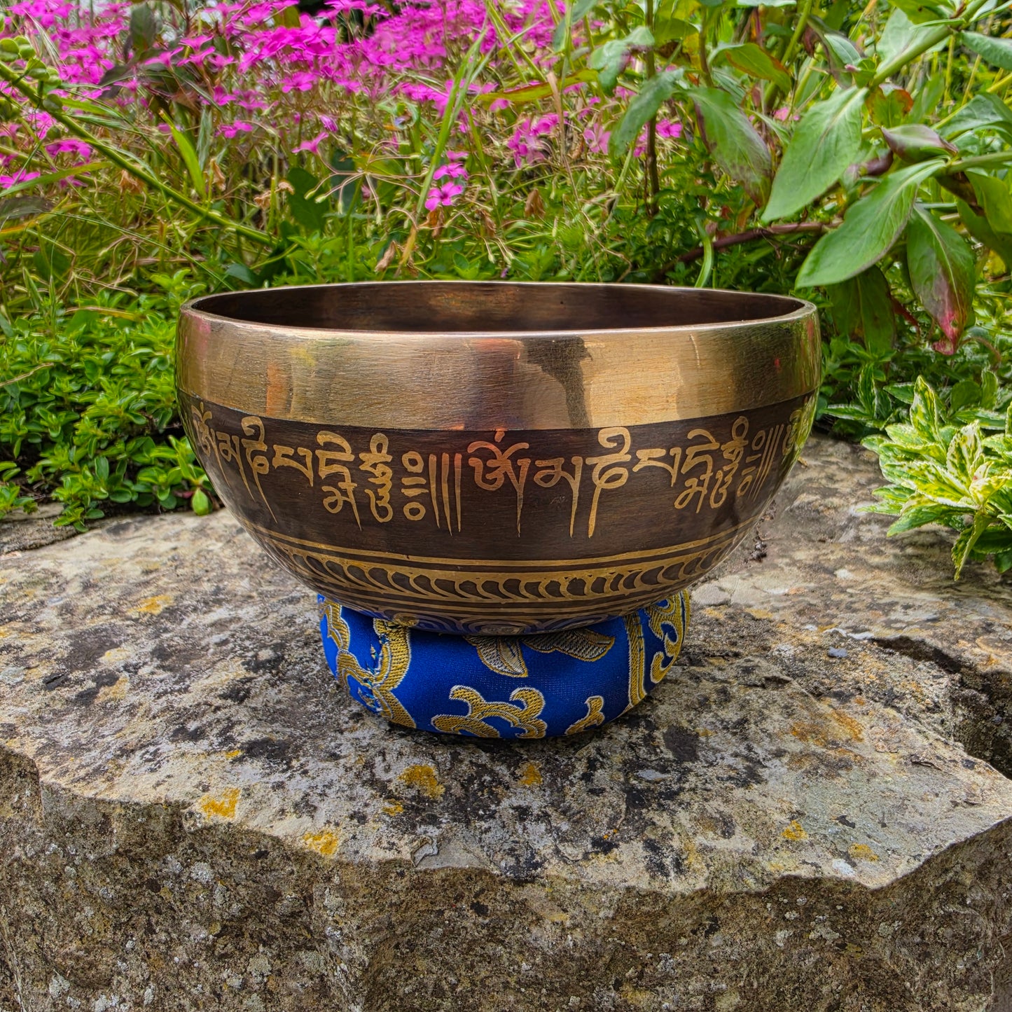 6” Om Mani Padme Hum Tibetan Singing Bowl