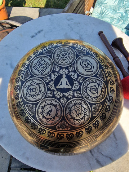 Footprints of Buddha Chakra Tibetan Singing Bowl (12″)