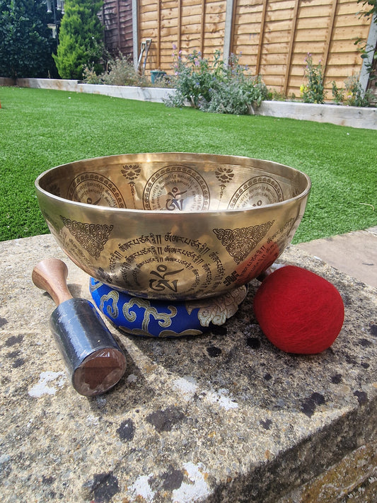 God of Wealth Tibetan singing bowl 10 inch with cushion and mallet
