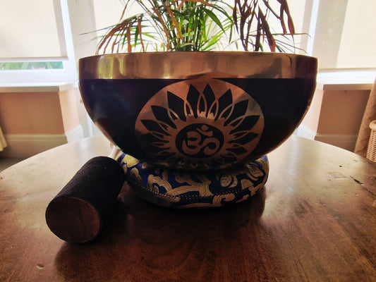 Black OM lotus Tibetan singing bowl 9 inch with cushion and mallet