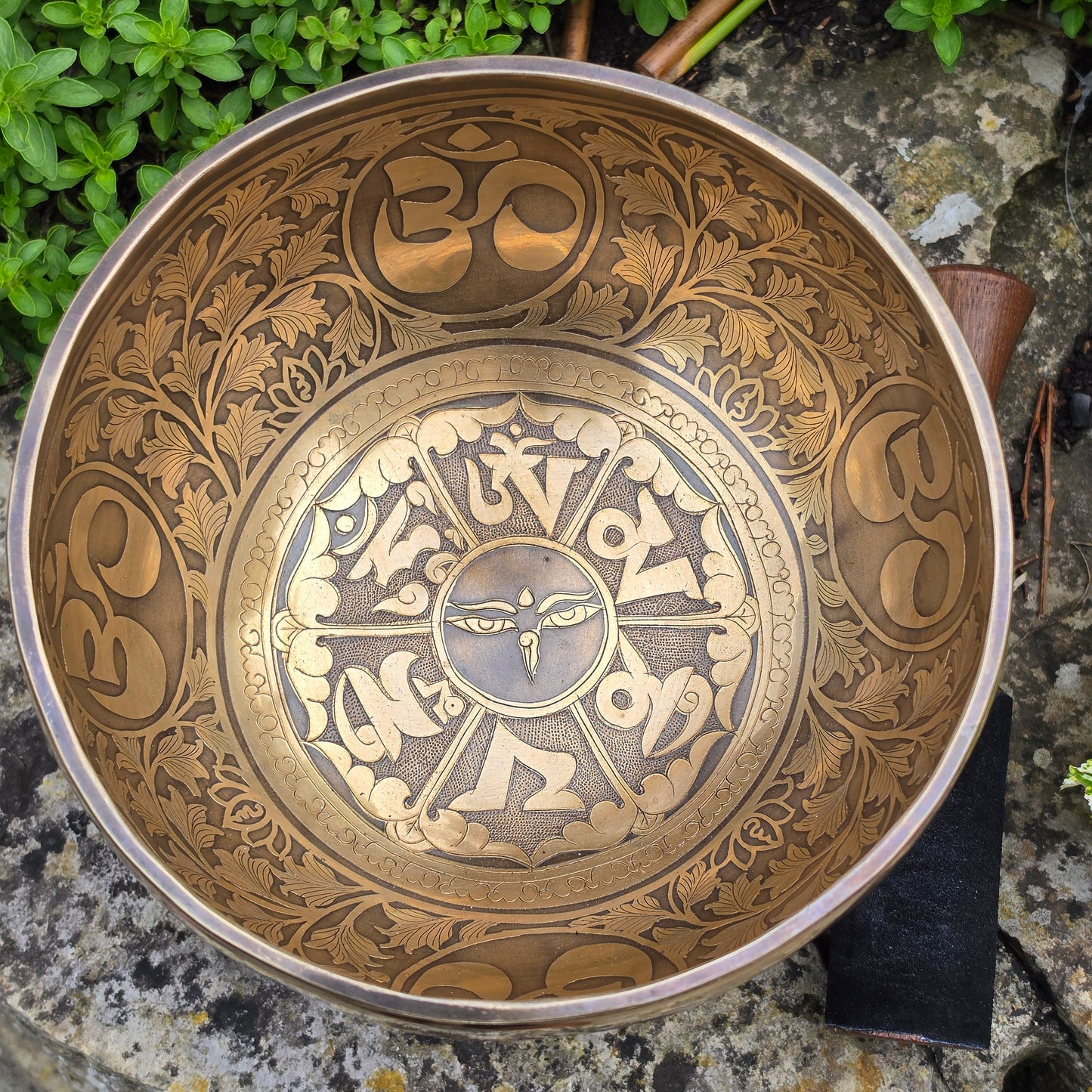 7" Hand-Carved Om & Chakra Tibetan Singing Bowl