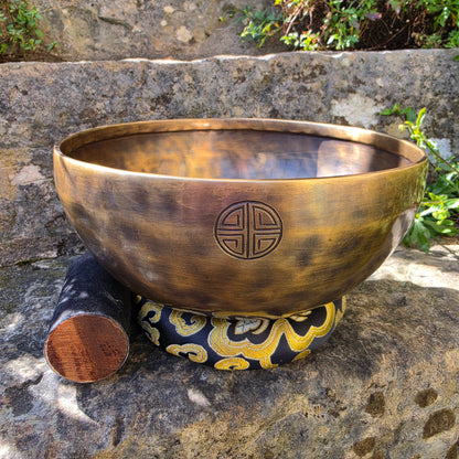 8.5" Full Moon Tibetan Singing Bowl – Handmade in Nepal