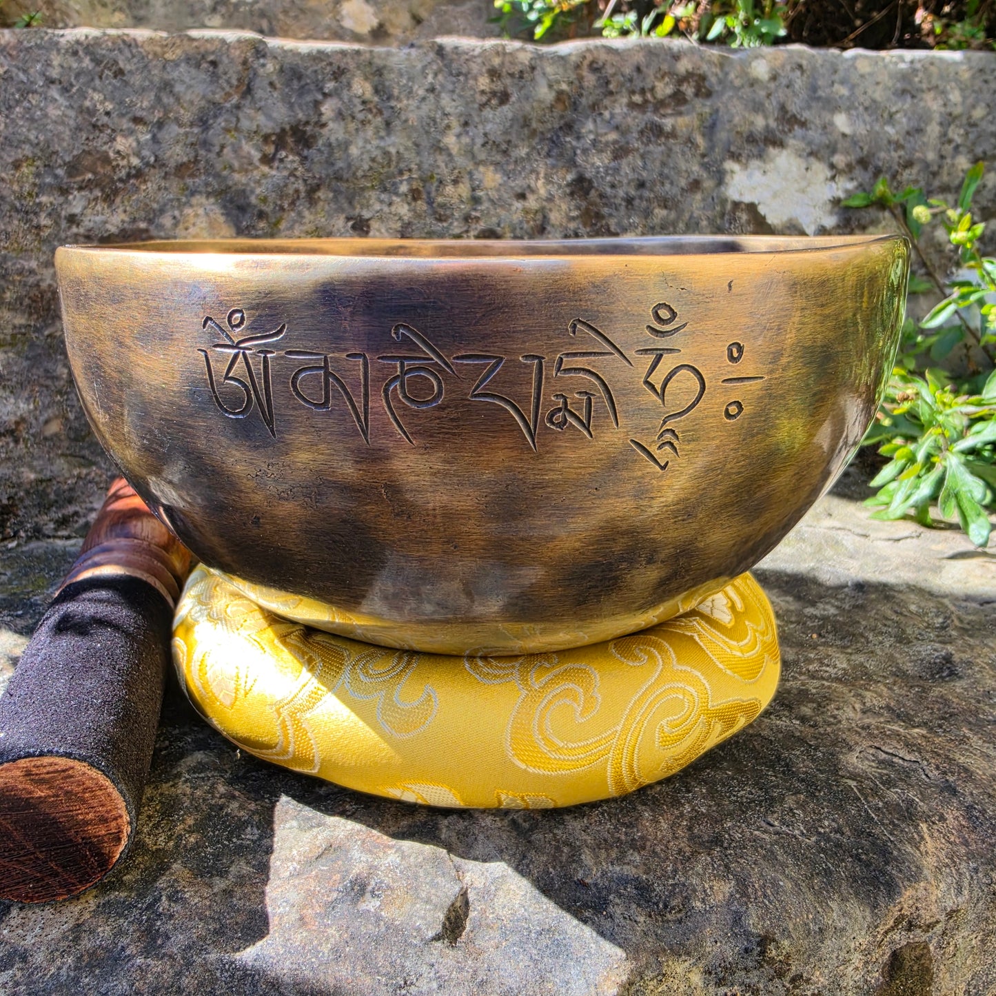 7" Full Moon Tibetan Singing Bowl Handmade in Nepal
