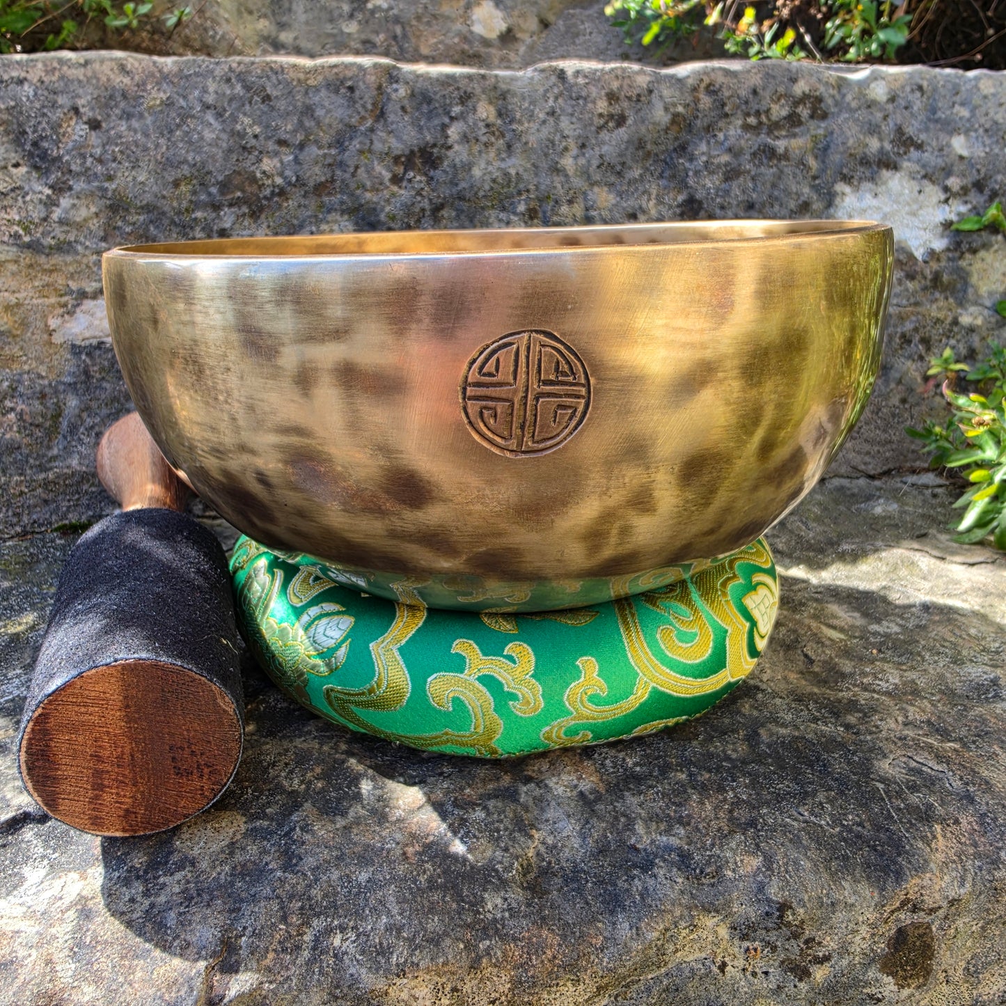 8" Full Moon Tibetan Singing Bowl – Handmade in Nepal