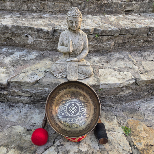 9” Tibetan Singing Bowl – Sacred Geometry & Om