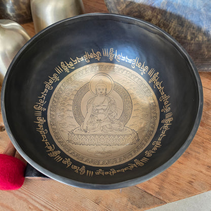 9" Black Buddha Tibetan Singing Bowl – 1.51kg