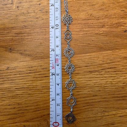 7 Chakra Symbol Necklace – Silver Coloured