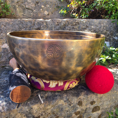 9.5" Full Moon Tibetan Singing Bowl – Handmade in Nepal