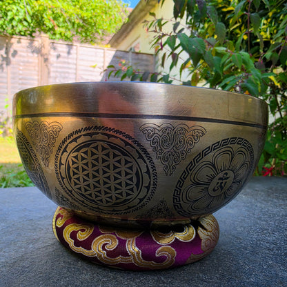 8" Tantric Yab Yum Handcrafted Tibetan Singing Bowl
