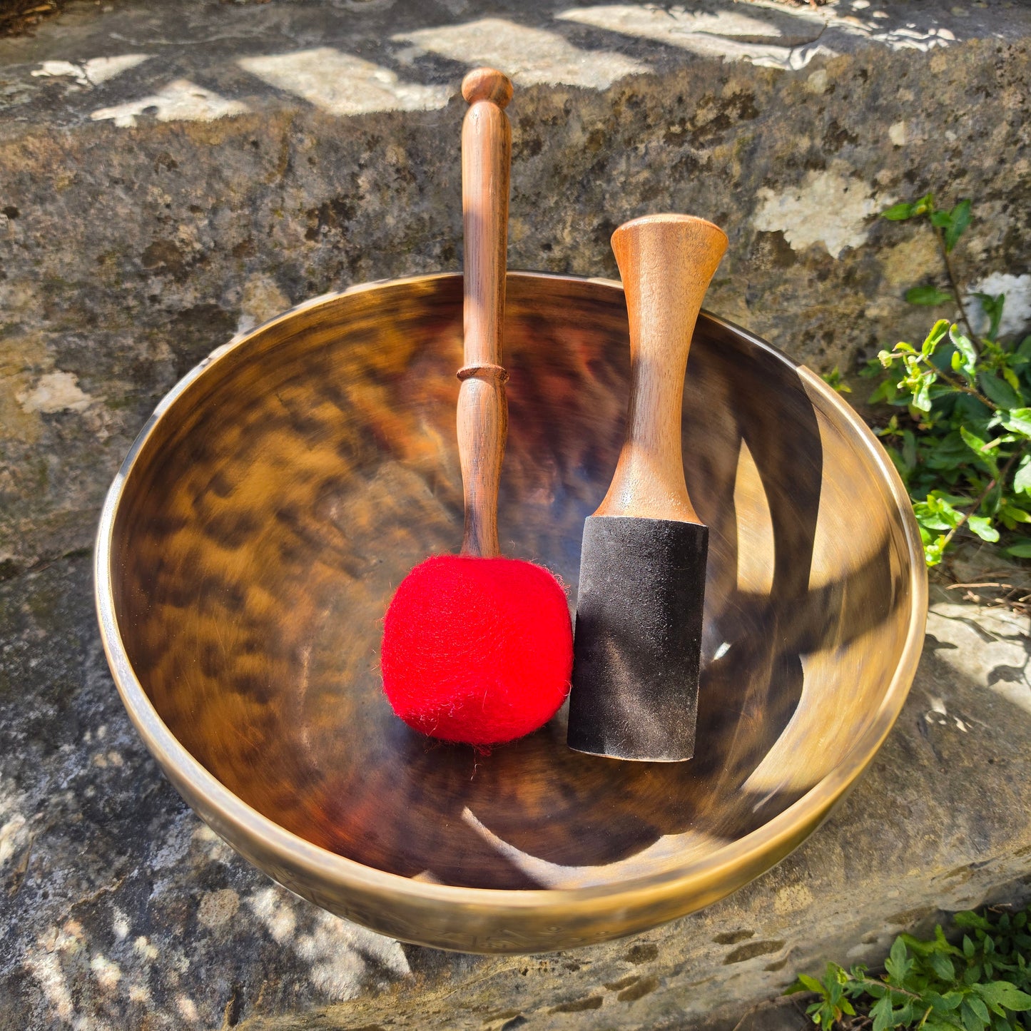 9.5" Full Moon Tibetan Singing Bowl – Handmade in Nepal