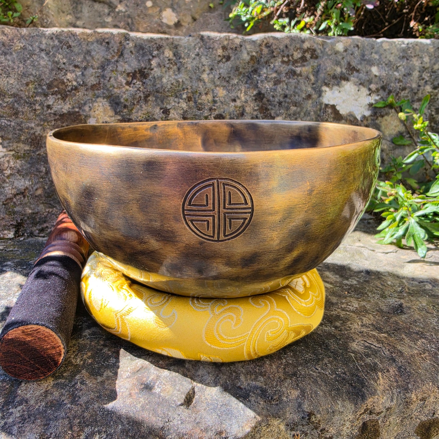7" Full Moon Tibetan Singing Bowl Handmade in Nepal