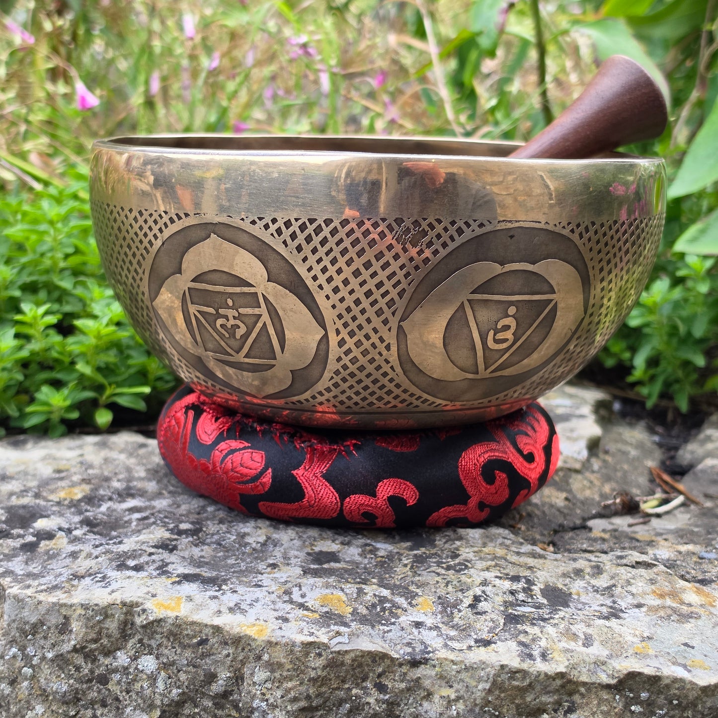 7" Hand-Carved Om & Chakra Tibetan Singing Bowl