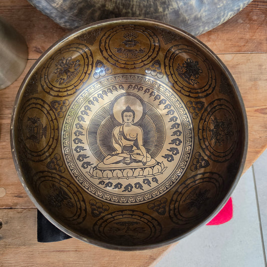 9" Buddha & Eight Auspicious Symbols Tibetan Singing Bowl – 1.28kg