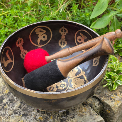 9" Eight Auspicious Symbols Tibetan Singing Bowl – 1.70kg