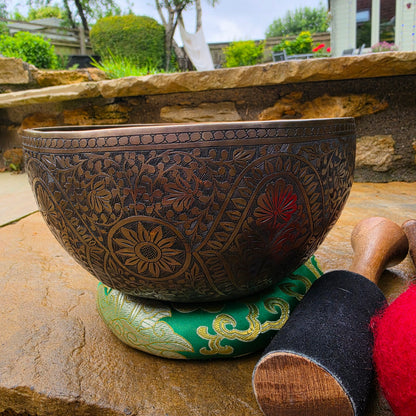 8" Hand-Carved Floral Tibetan Singing Bowl – 1.09kg