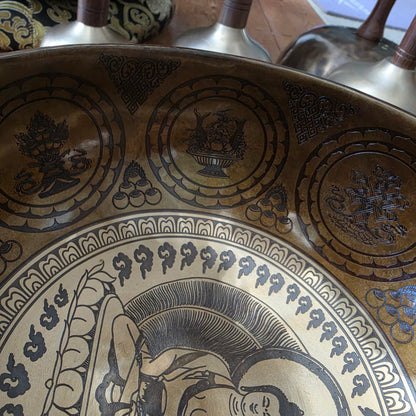 9" Buddha & Eight Auspicious Symbols Tibetan Singing Bowl – 1.28kg