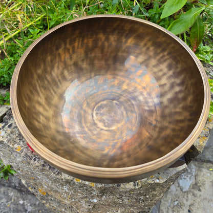 Heartbeat Tibetan Singing Bowl – 10” Meditation & Sound Healing Bowl